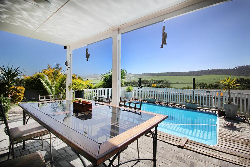 2 Bedroom Property for Sale in Reebok Western Cape